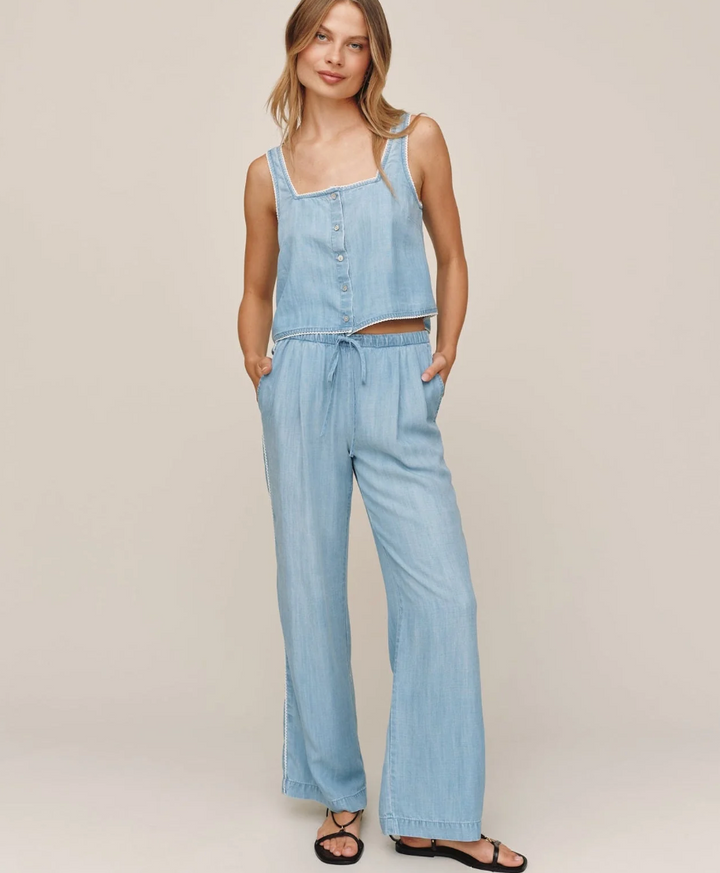 Scallop Side Seam Pant in Ombre Mist Wash