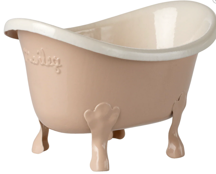Bathtub in Rose, Mouse