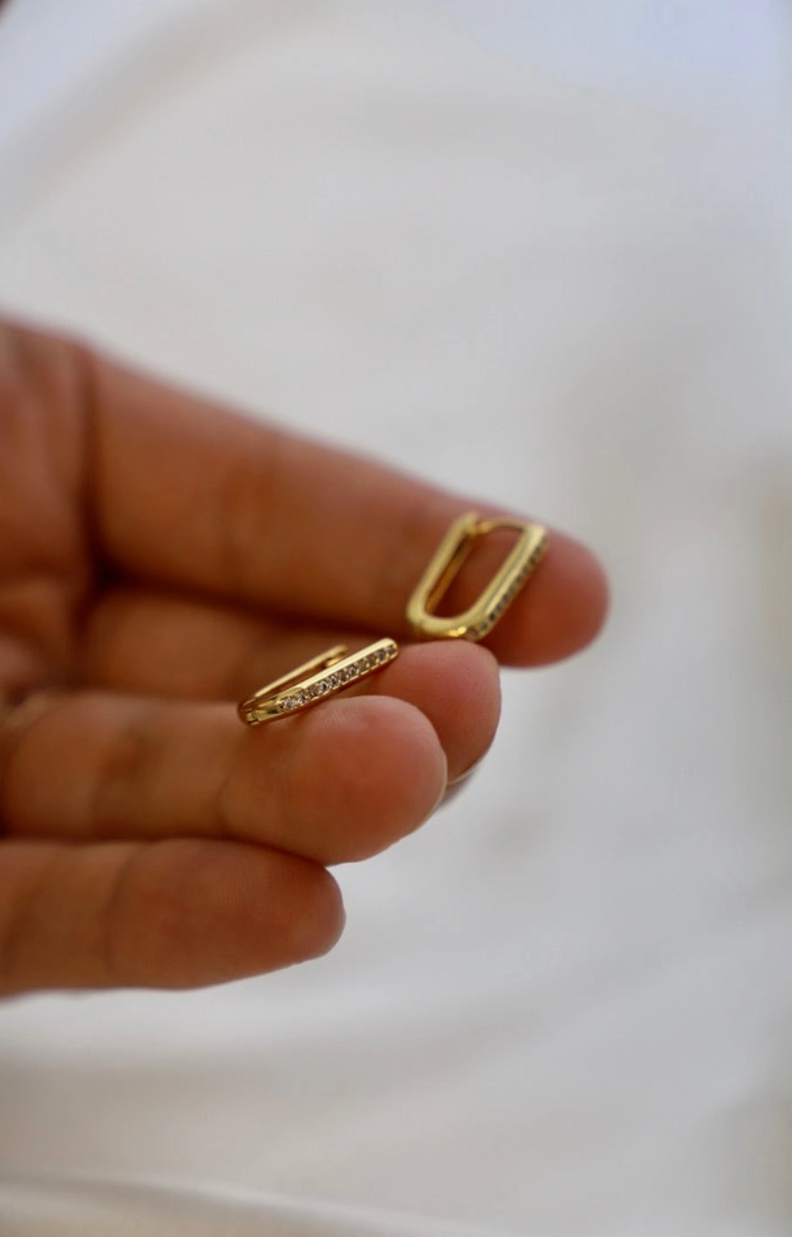 Leo Rectangle CZ Hoops in Gold