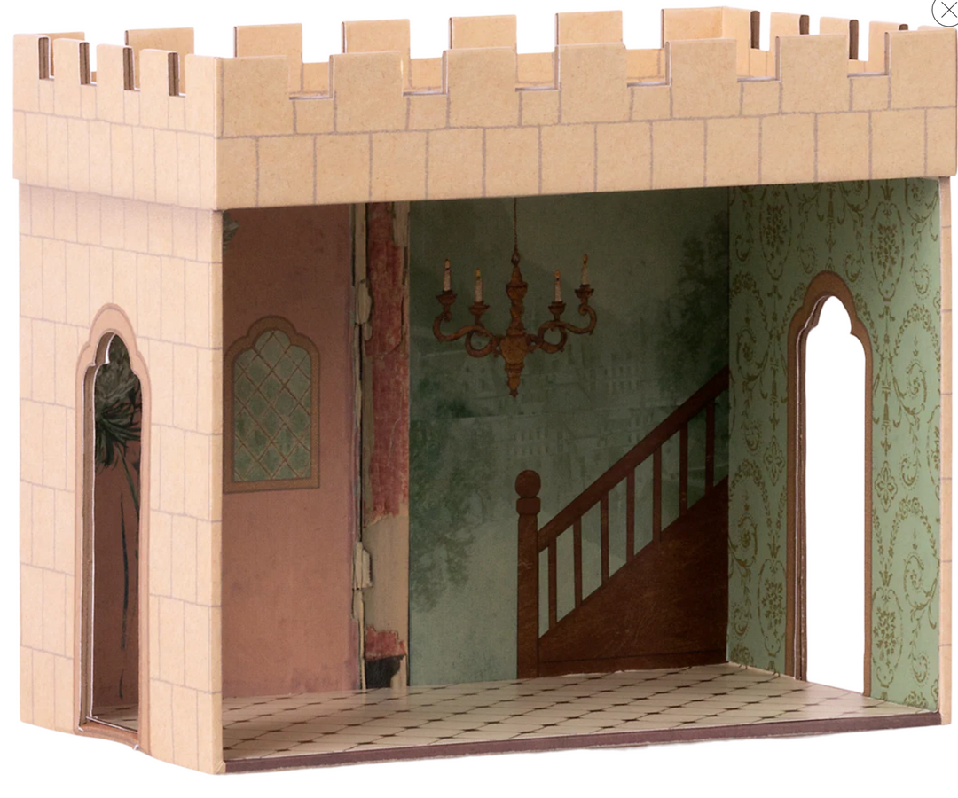 Castle Hall, Mouse