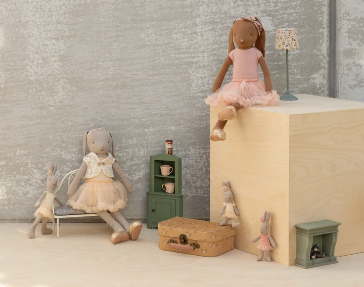 Bunny, Size 3, Chocolate Brown, Ballet Suit and Skirt in Rose