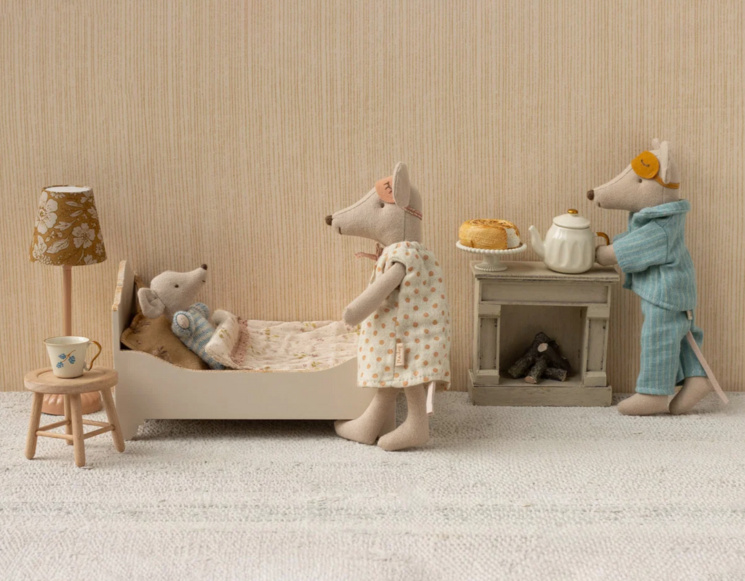 Bed, Mouse