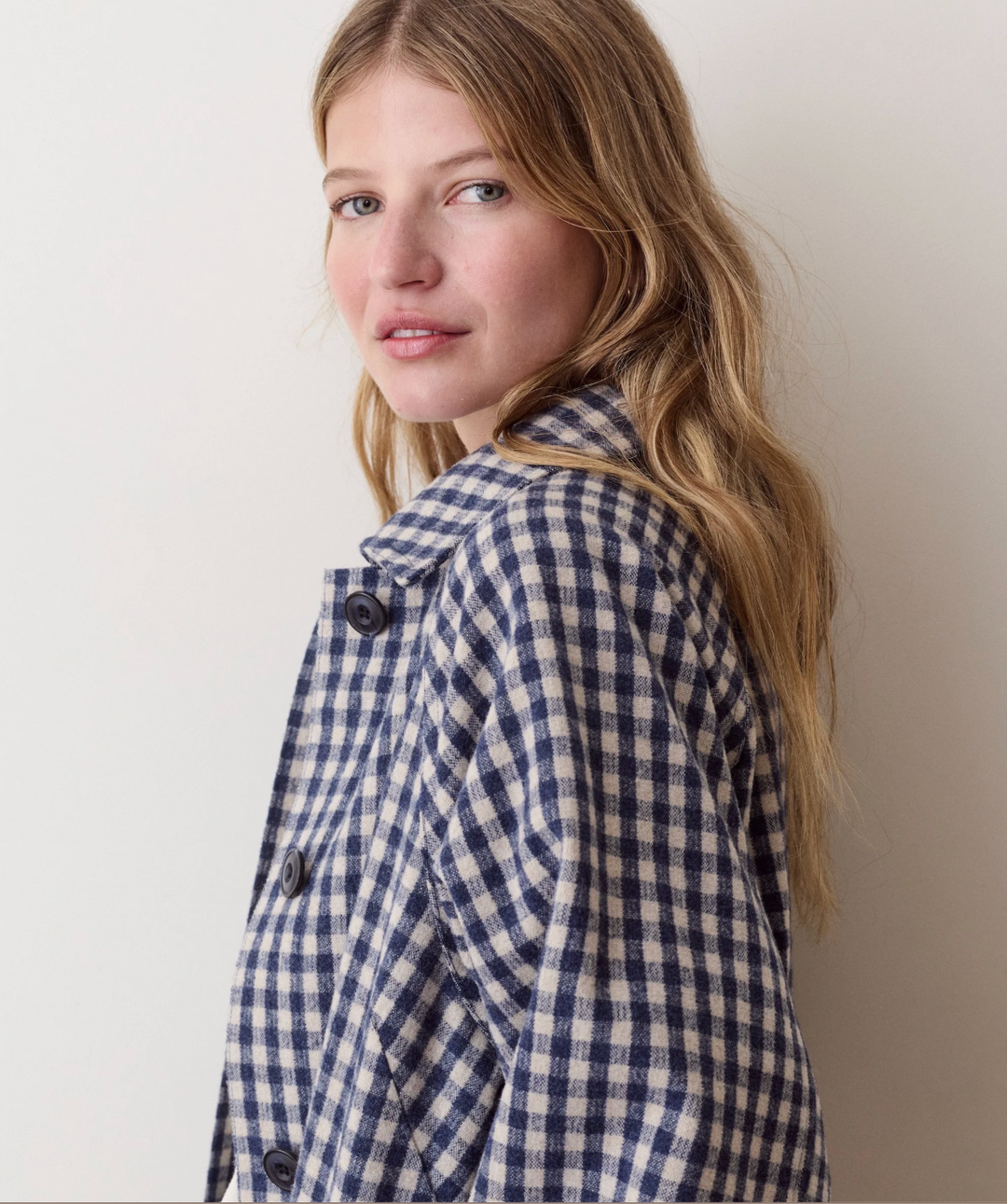 Hayes Houndstooth Trench Coat in Navy Gingham