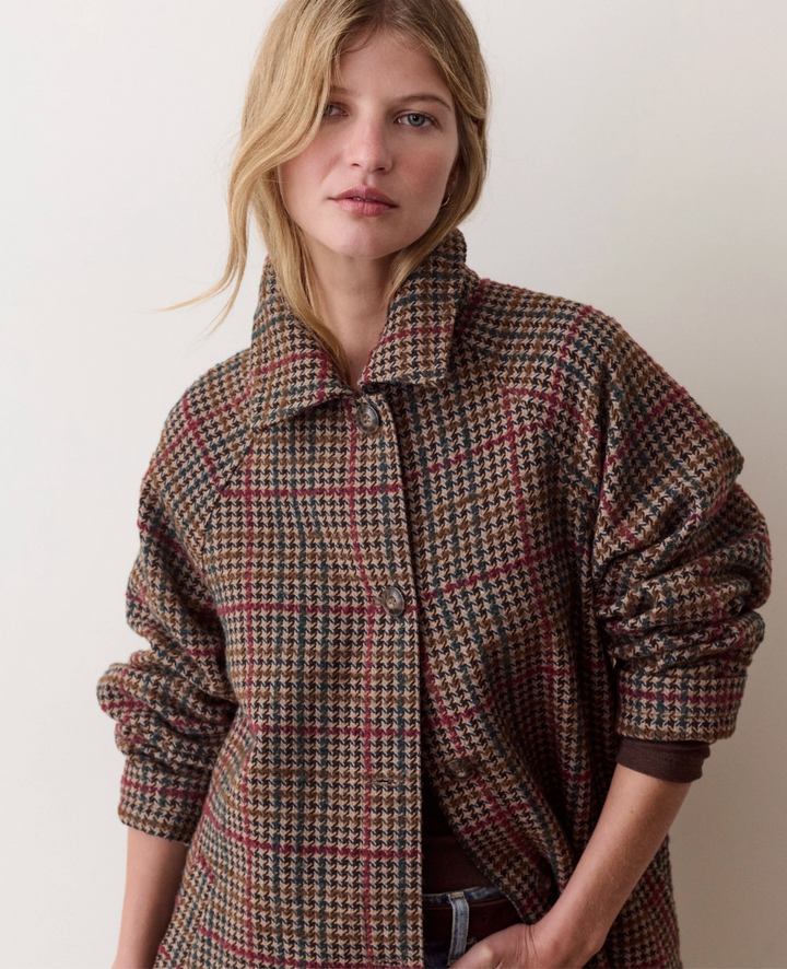Hayes Houndstooth Trench Coat in Neutral Herringbone