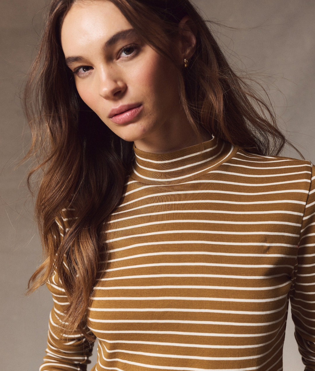 Mini Rib Mock Neck Tee in Golden Stripe