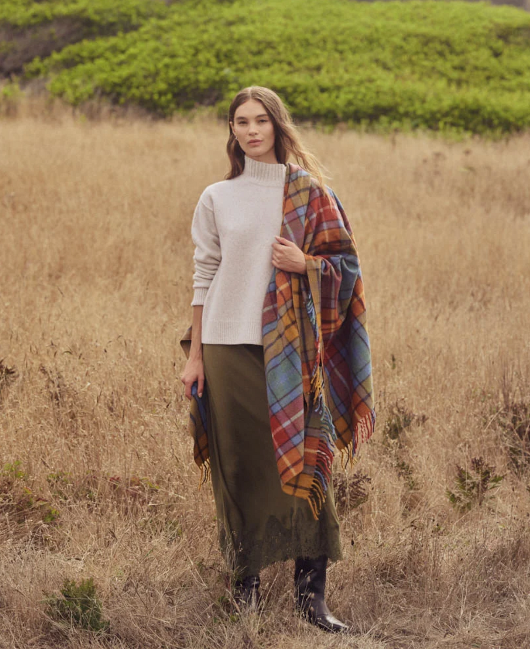 Merino Turtleneck Sweater in Ivory