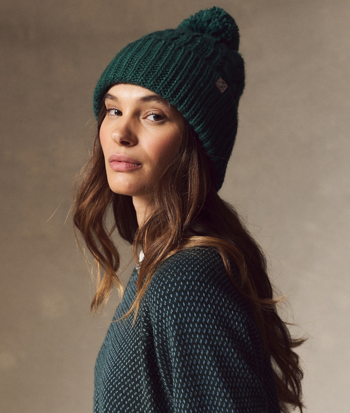 Cable Knit Pom Beanie in Emerald