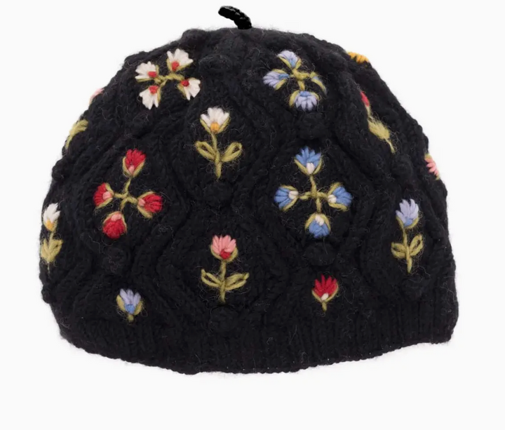 Tilly Hat in Black