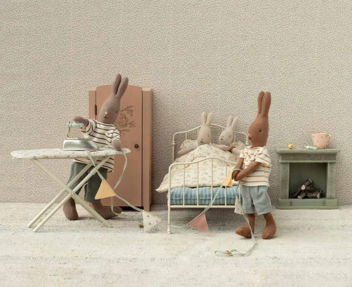 Iron & Ironing Board, Miniature