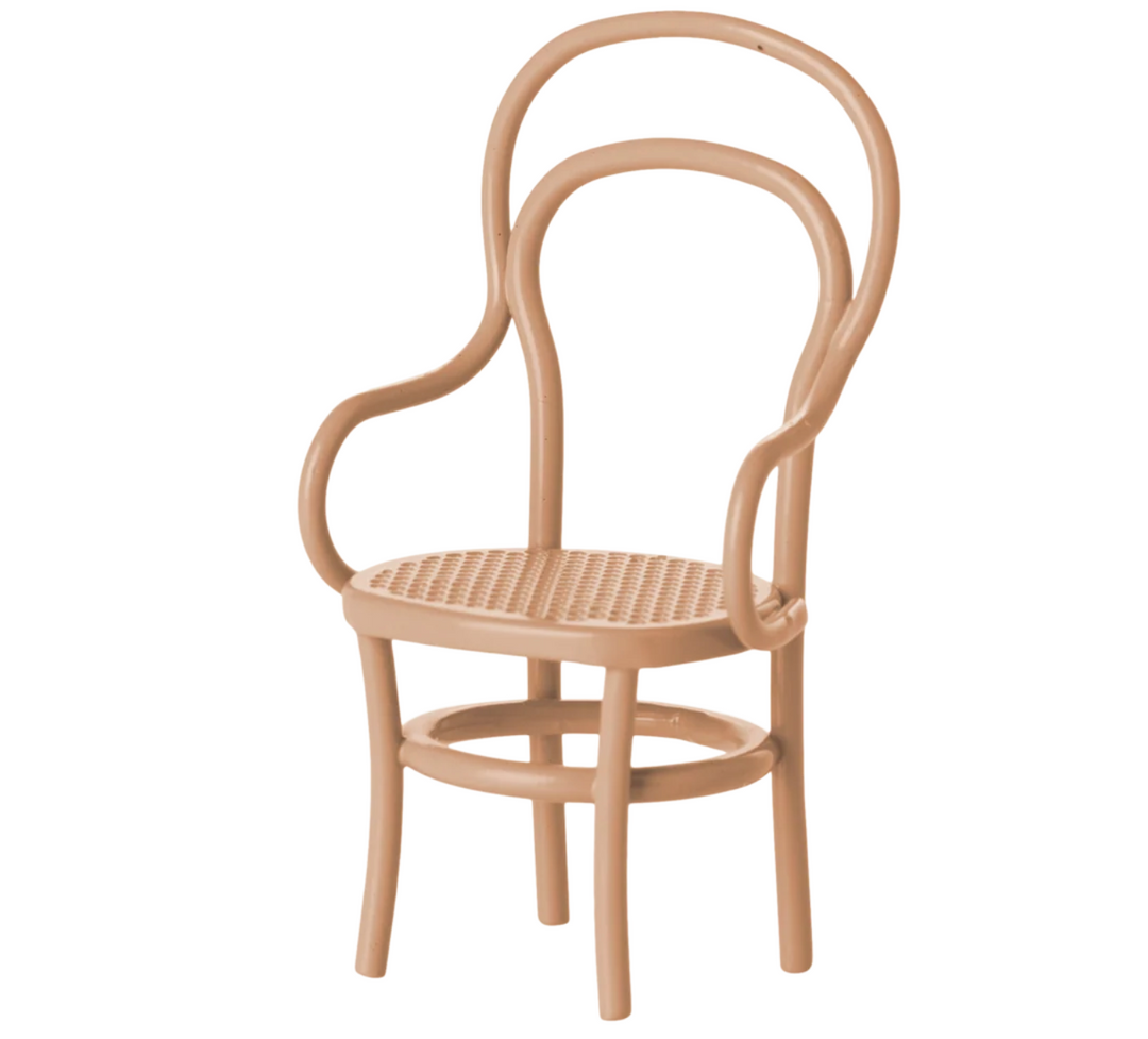 Vintage Chair, Mouse, Dark Powder