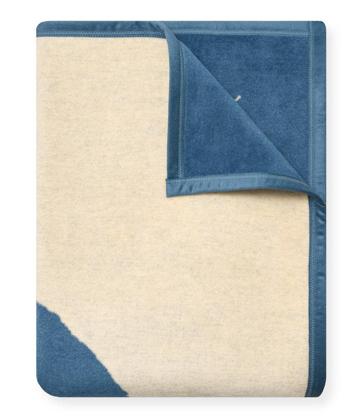 Great Lakes Map Blanket