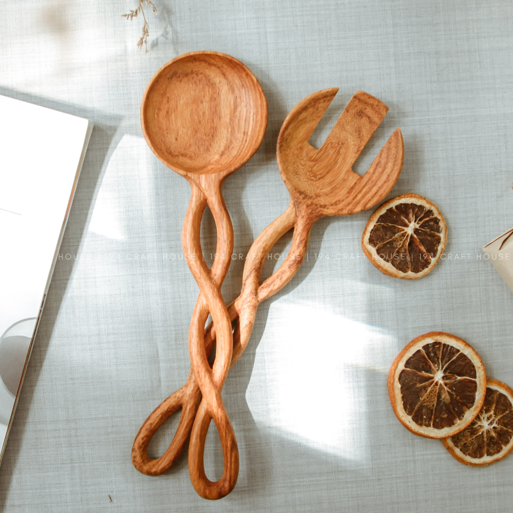 9" Twisted Handle Wooden Salad Server