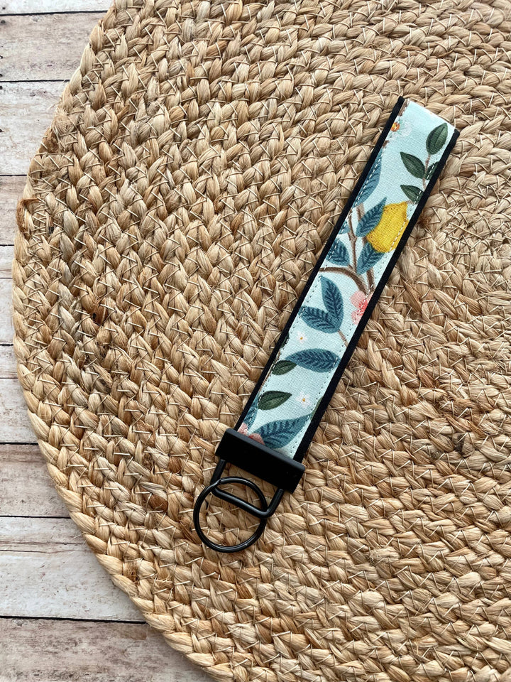 Citrus Grove Mint Keychain Wristlet