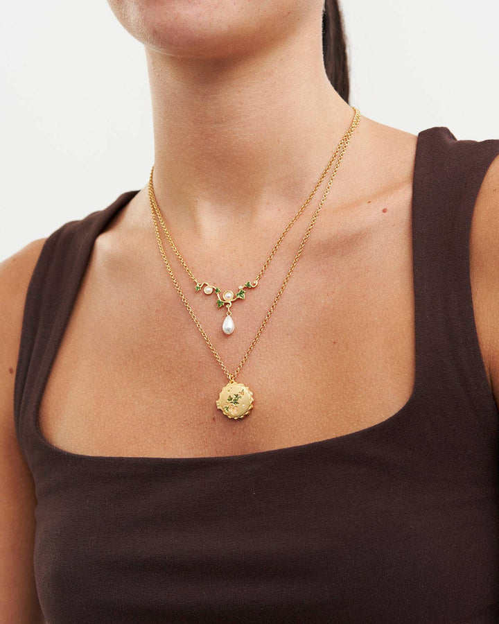 Ivy Pearl Necklace