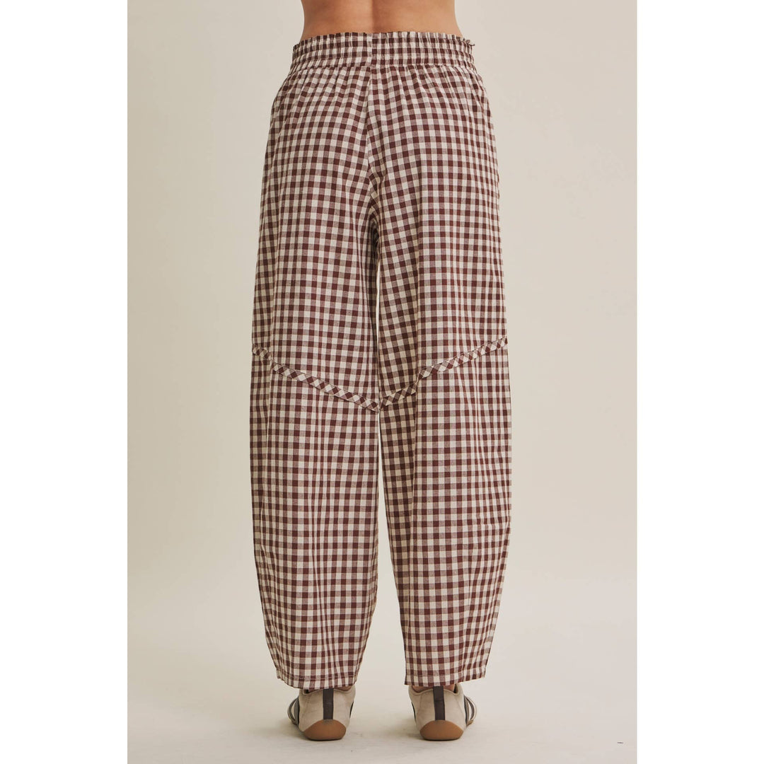 Relaxed Gingham Cotton Barrel Pants in Chocolate