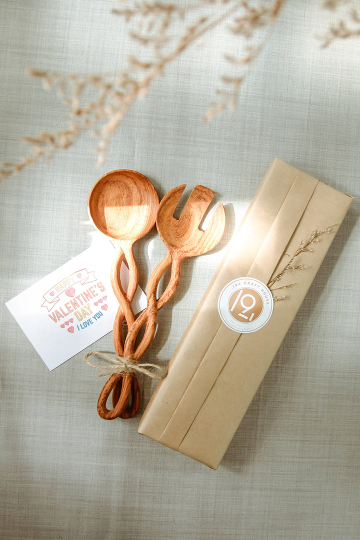 9" Twisted Handle Wooden Salad Server