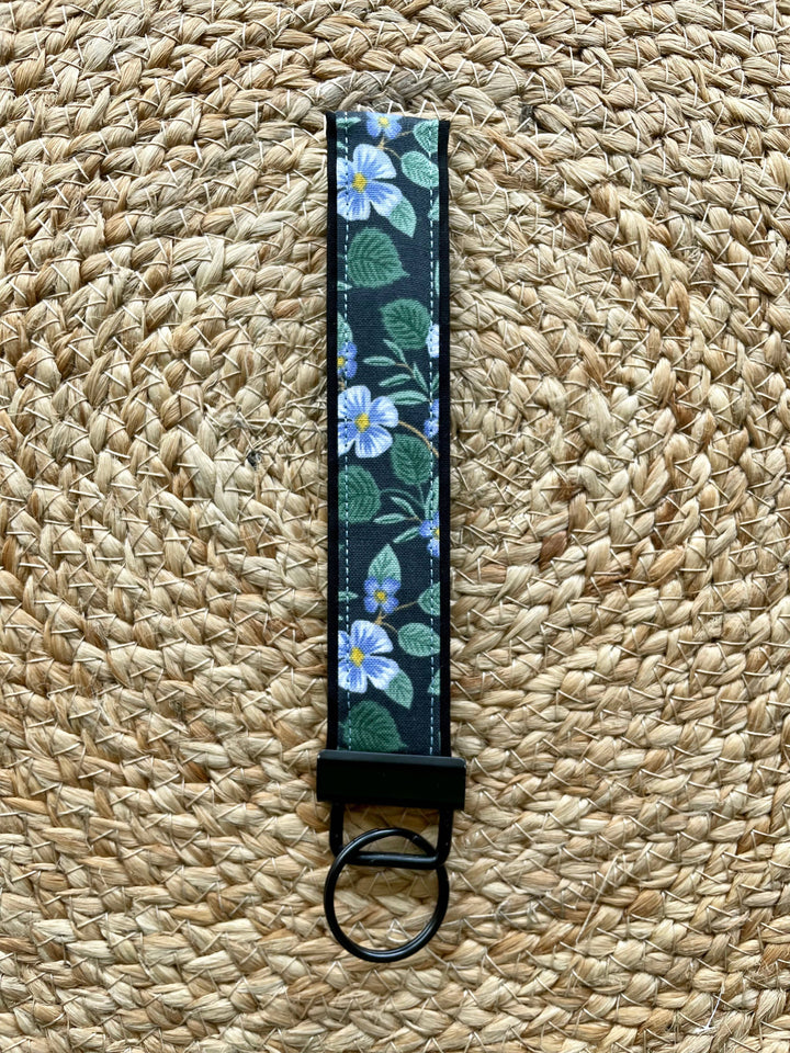 Briar Black Keychain Wristlet