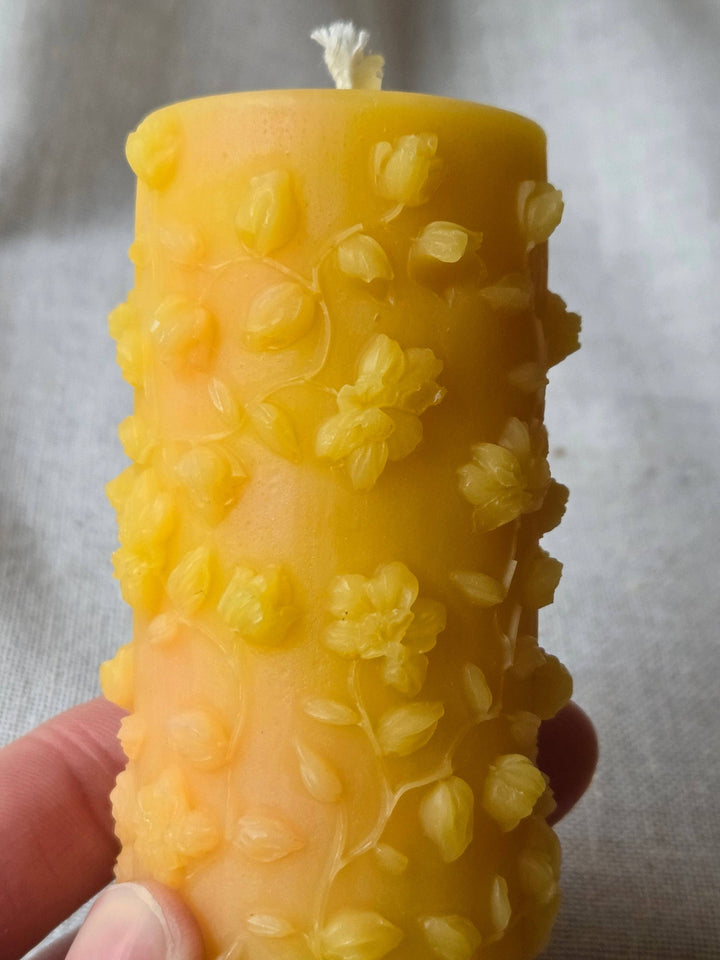 Gardenia Pillar Floral Beeswax Candle