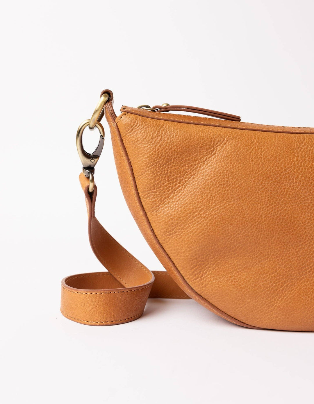 Leo Midi, Wild Oak Soft Grain Leather