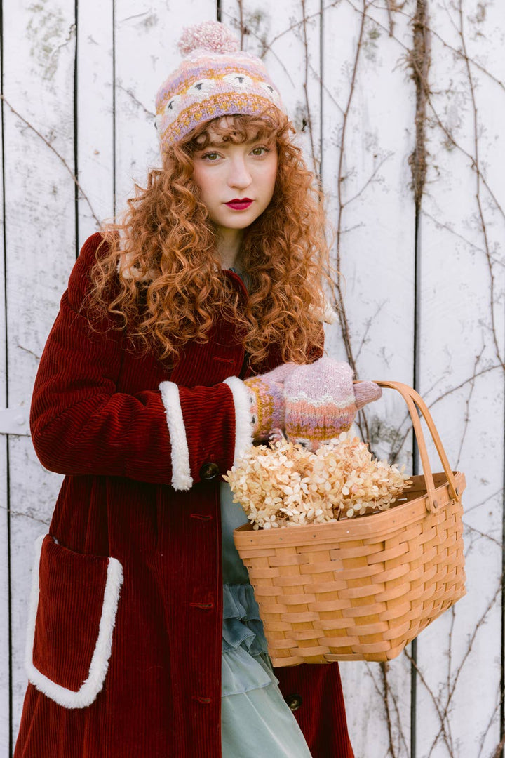 Suffolk Sheep Mittens in Mauve