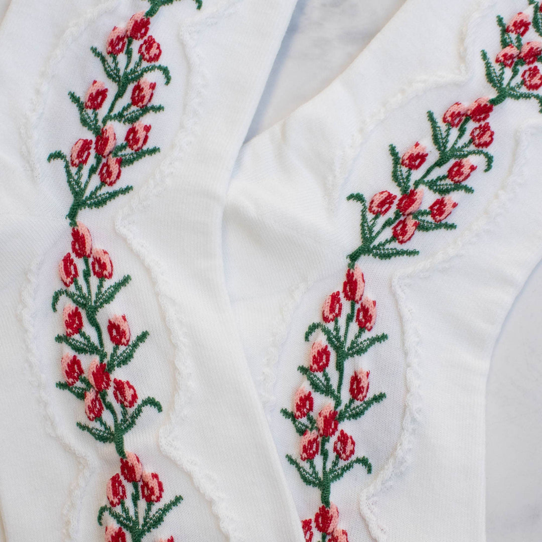 Antique Tulip Flower Socks in White