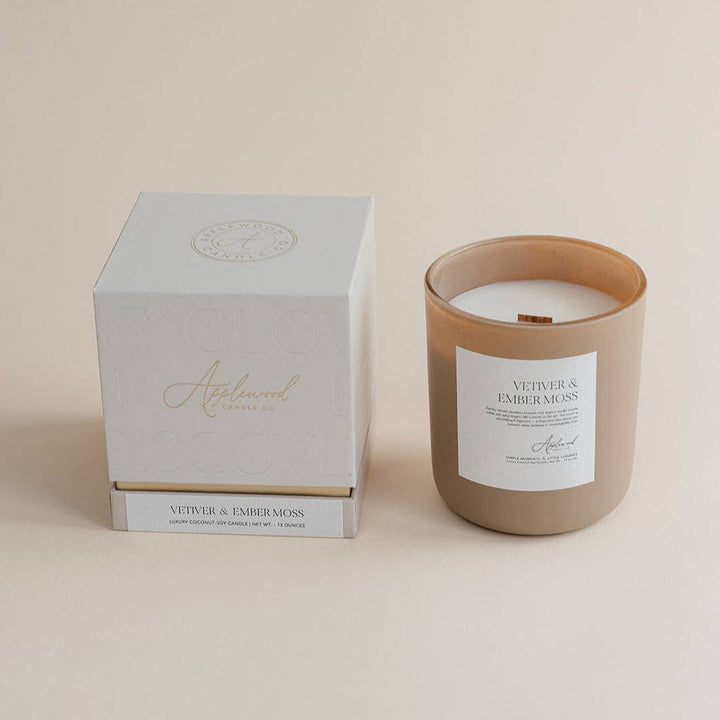Vetiver &amp; Ember Moss candle, 2 Sizes