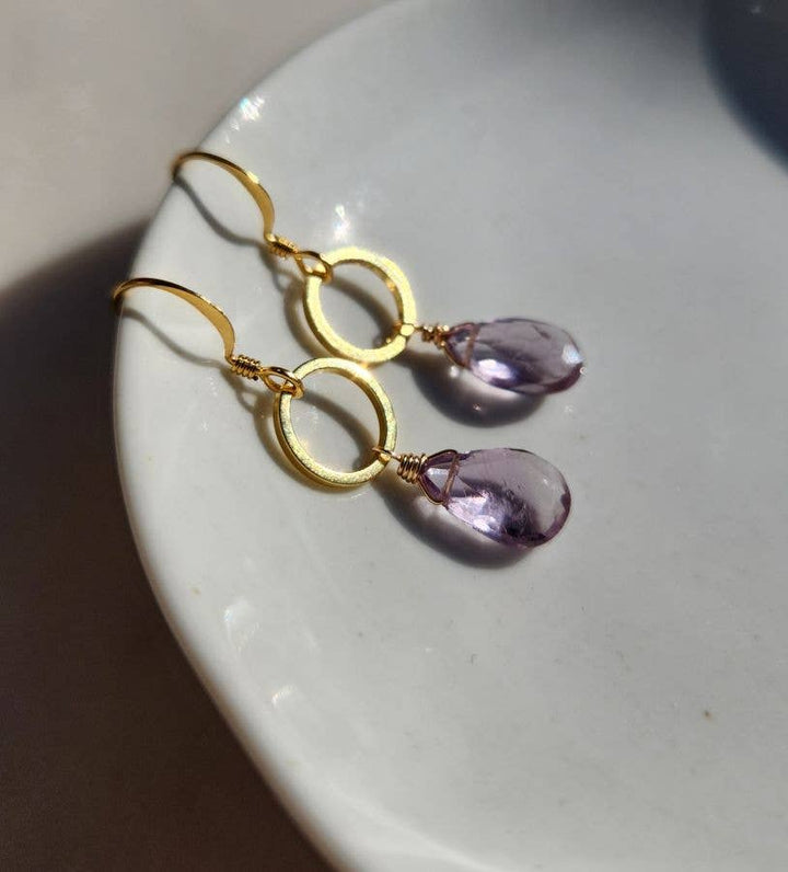 Light Amethyst Gold Circle Earrings