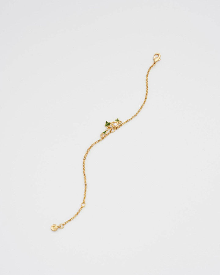Ivy Pearl T-Bar Bracelet