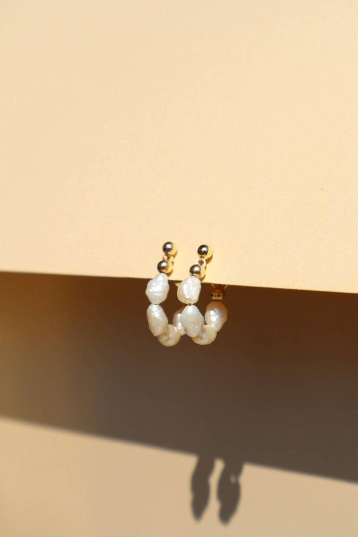 Medium Freshwater Pearl Stud Earrings