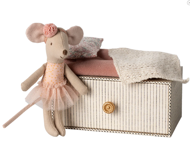 Dance Mouse in Daybed, Little Sister | Maileg