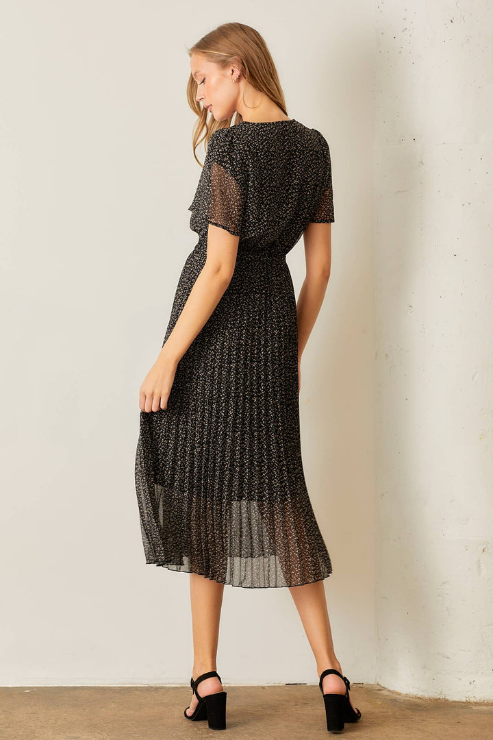 Black Pleated Skirt Midi Dress | Polagram by Wellmade USA