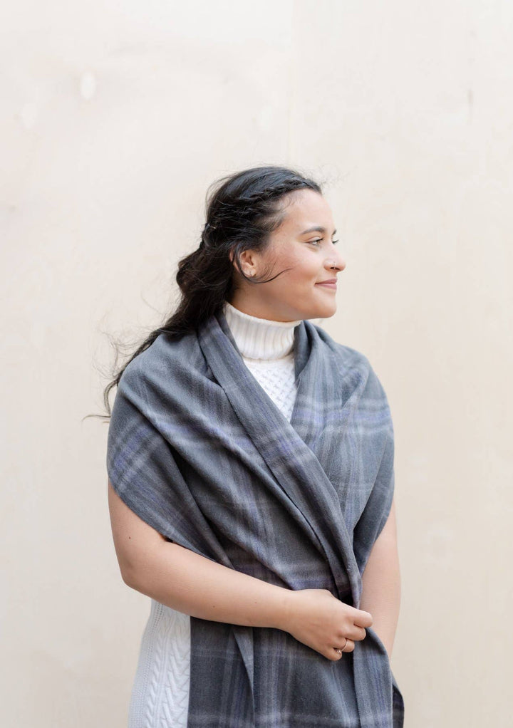 Lambswool Oversized Scarf in Persevere Flint Grey Tartan