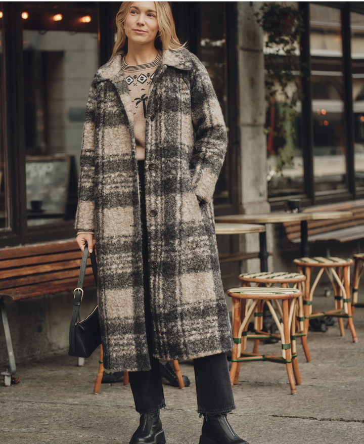 Aspen Coat in Black & Oat Plaid