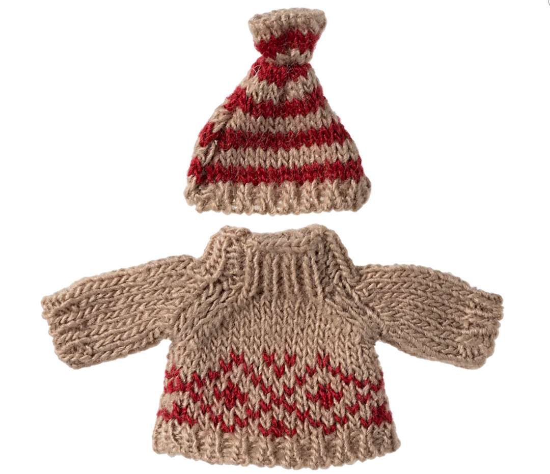 Knitted Sweater & Hat, Mum Mouse