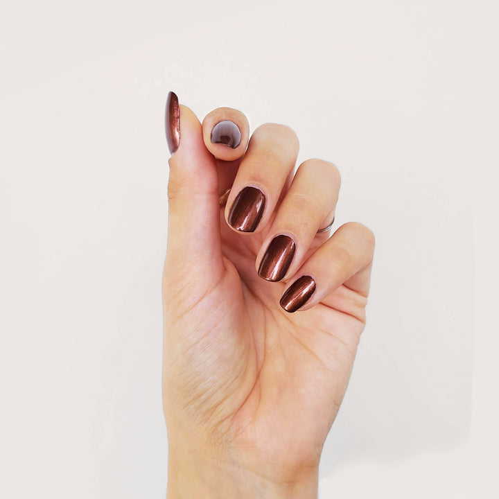 Une Cenne Vegan & 21-free Nail Polish | BKIND