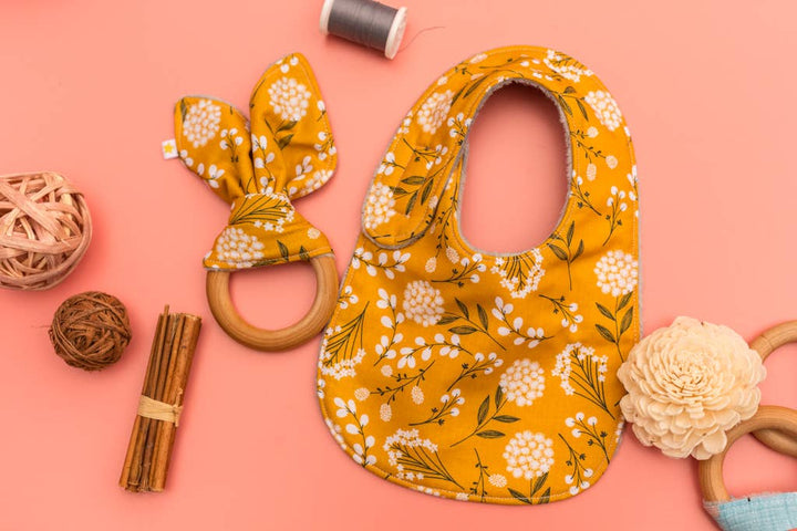 Wildflower on Yellow Crinkle Teether | Port & Starbird